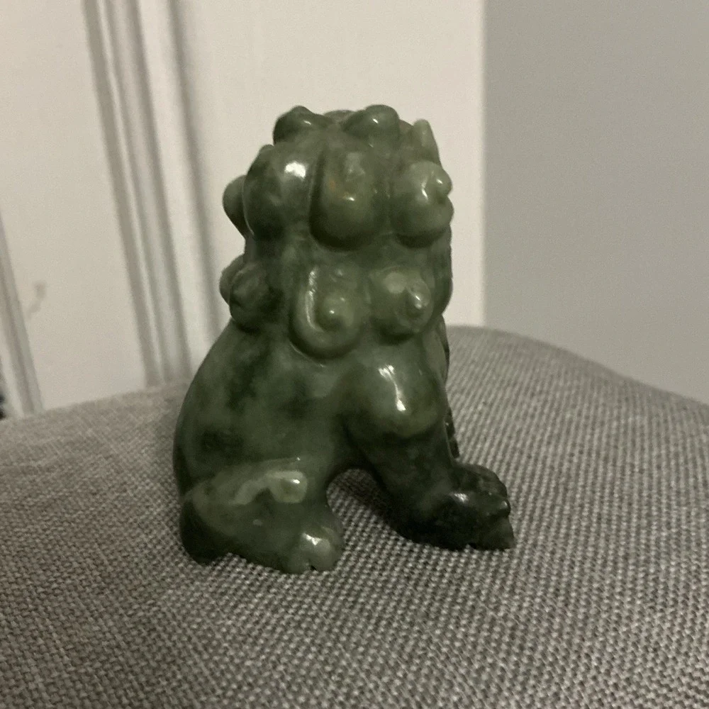 Vintage Hand‎ Carved JADE FOO DOG Stone Figurine Statue 2.5